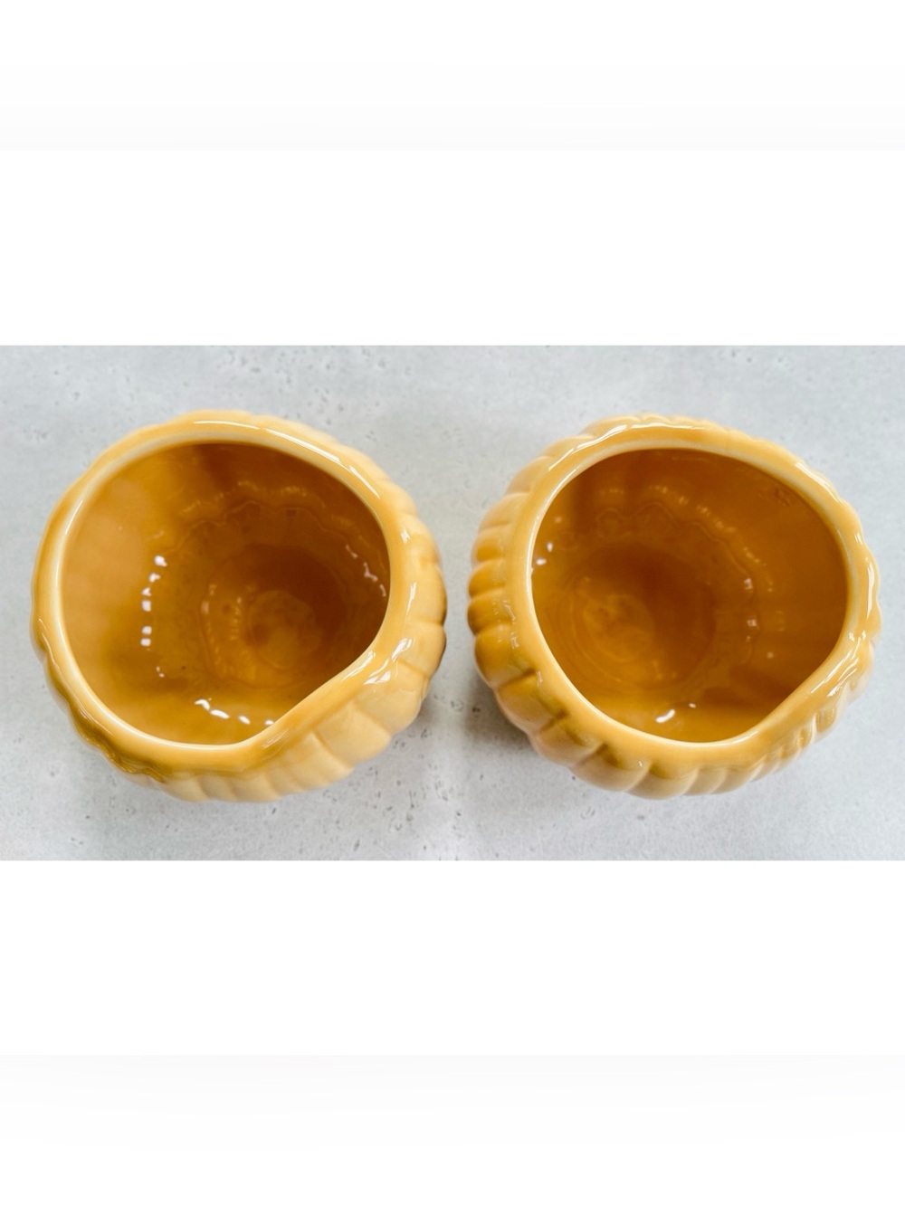 2 Williams Sonoma Pumpkin Covered Soup Bowl Individual Size Fall Thanksgiving - Picture 3 of 7